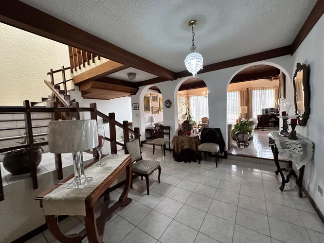 SE VENDE CASA EN NUNCIATURA $475000