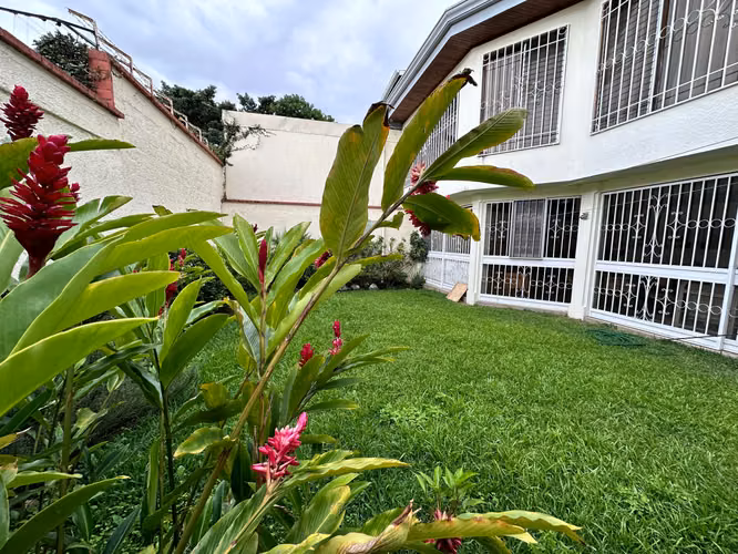SE VENDE CASA EN NUNCIATURA $475000