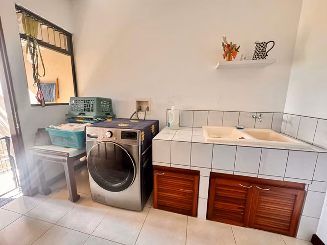 ID 41838 En venta casa de 3 plantas en Condominio en la zona de Pinares - Imagen 10