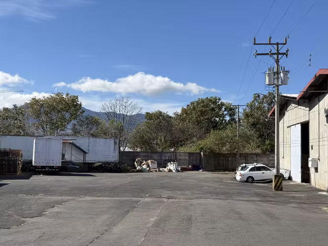 ALQUILA BODEGA EN HEREDIA, BARREAL DE HEREDIA