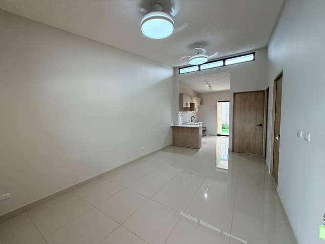 SE ALQUILA HERMOSA CASA EN CONDOMINIO EN SAN FRANCISCO DE HEREDIA - Imagen 20