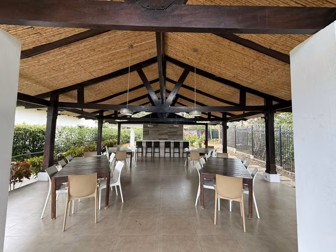 Venta de casa en condominio en Piedades de Santa Ana - Imagen 19