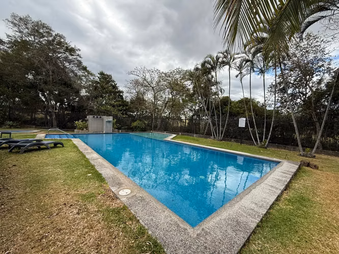 Venta de casa en condominio en Piedades de Santa Ana - Imagen 18