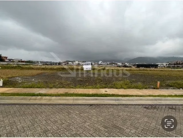 id 40923 Lote en Condominio Nuevo, Lomas de Ayarco, Curridabat