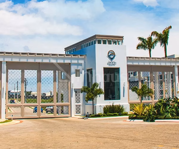 id 41073 Hermosa casa en Condominio de lujo para estrenar