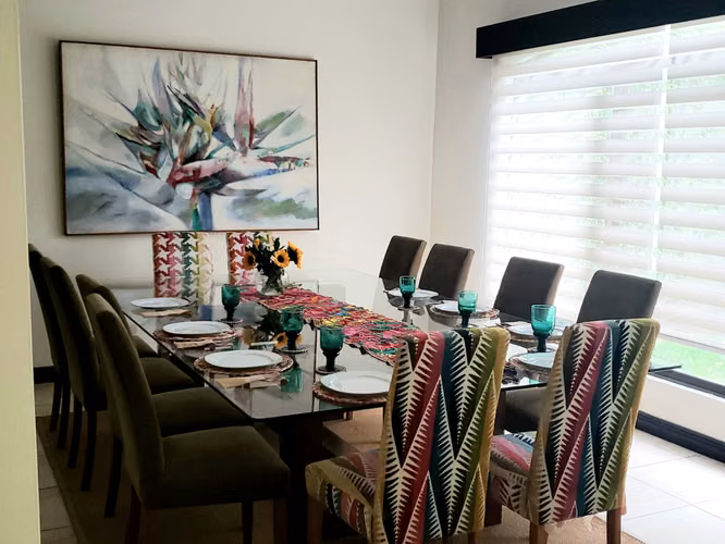 En venta bellísima casa en Santa Ana Pozos. MP 25-167