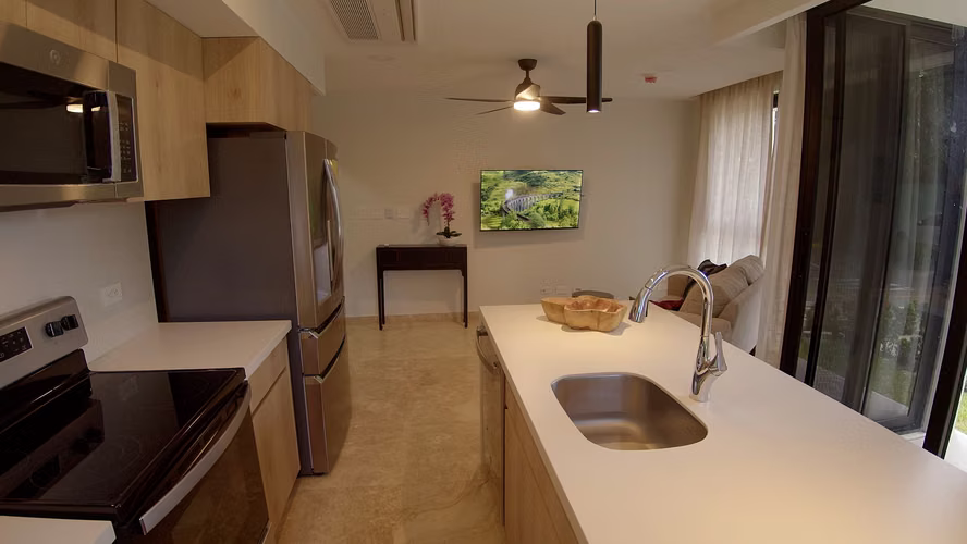 Apartamento de 2 habitaciones y 2 baños con vistas al mar - Imagen 9