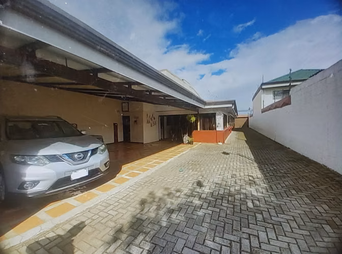 Cartago El Carmen 1 PISO lujosa comercial y residencial CRC180 millones 527m2 terreno - Imagen 8