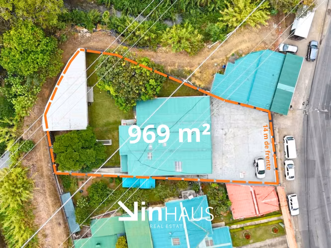 Casa con lote de 969 m2 de uso mixto en Patarrá, Desamparados -EU