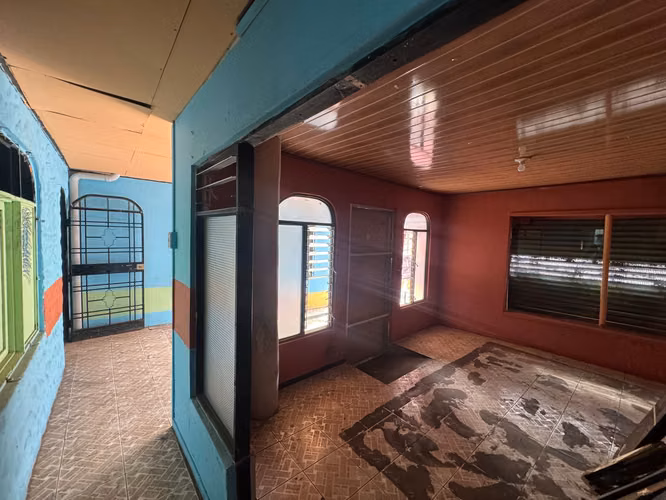 Venta de propiedad de uso mixto para remodelar, Heredia - Imagen 16