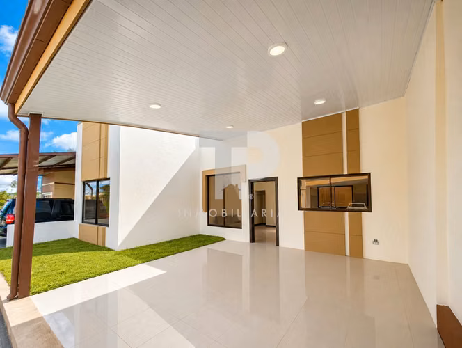 SE VENDE CASA LA SUIZA SAN RAFAEL HEREDIA PARA ESTRENAR SCG16