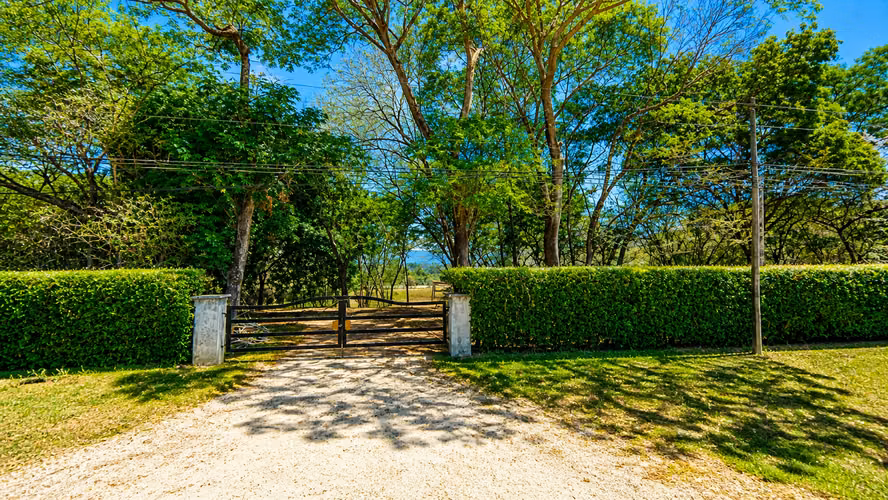 Venta de Lote en Pueblo Viejo, Mansión de Nicoya Guanacaste Uso Mixto