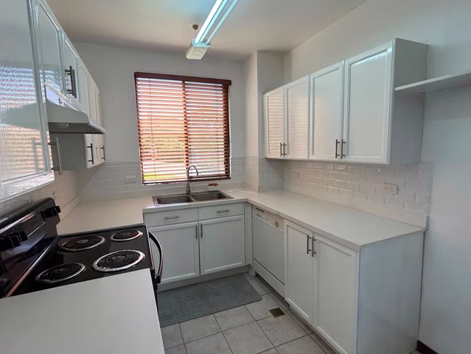 APARTAMENTO PRIMERA PLANTA EN ESCAZÚ - Imagen 10