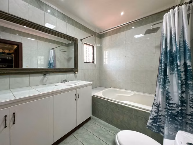 Venta de casa en Lomas de Ayarco Sur, Curridaba - Imagen 16