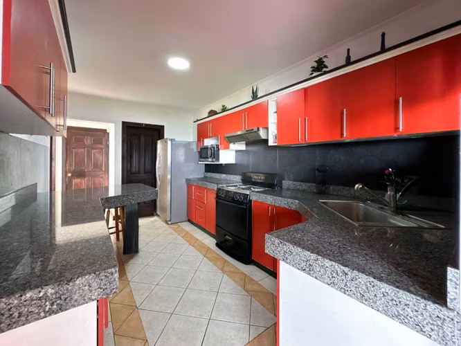 Venta de casa en Lomas de Ayarco Sur, Curridaba - Imagen 5