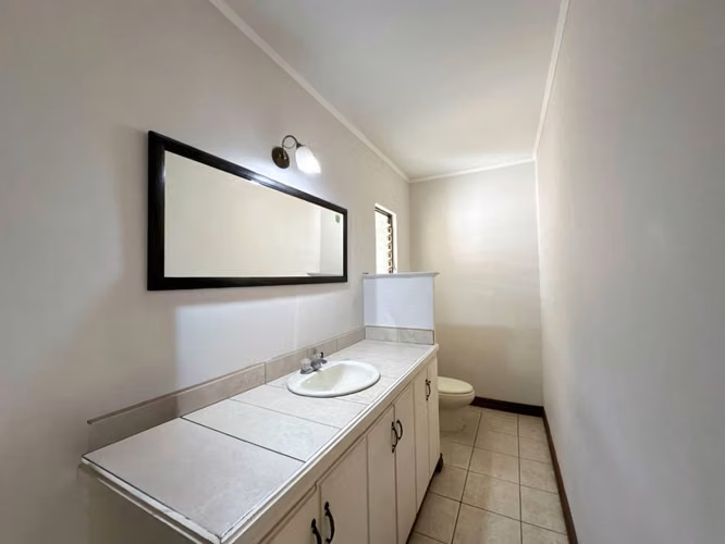 Venta de casa en Lomas de Ayarco Sur, Curridaba - Imagen 18