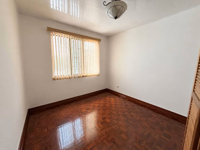 Venta de casa en condominio en la Uruca