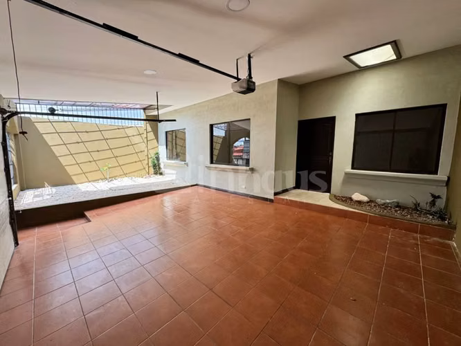 id # 41877 Casa en Venta - Estancia Antigua