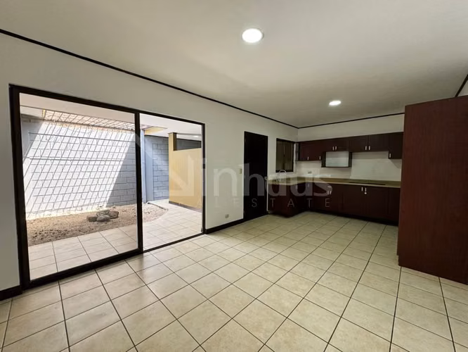 id # 41877 Casa en Venta - Estancia Antigua
