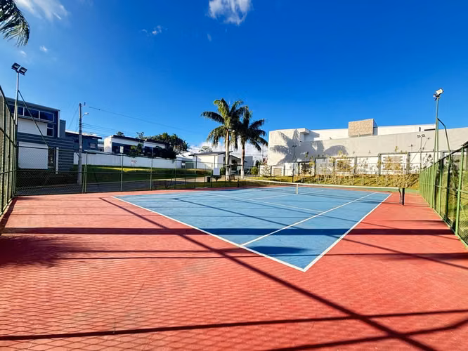  Se Vende Amplia Casa en Condominio Rialto 
