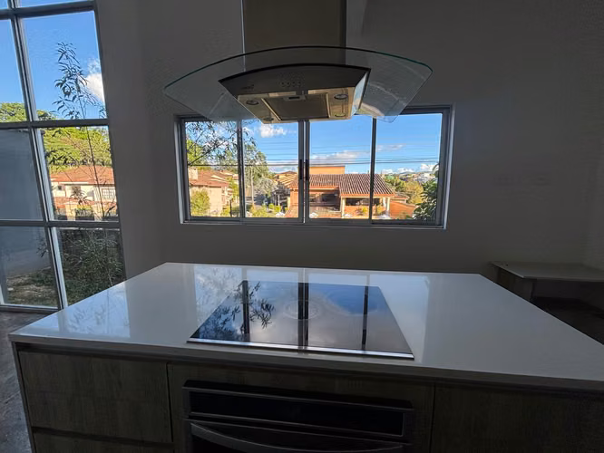  Se Vende Amplia Casa en Condominio Rialto 
