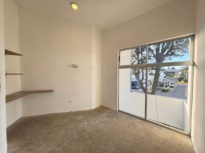  Se Vende Amplia Casa en Condominio Rialto 