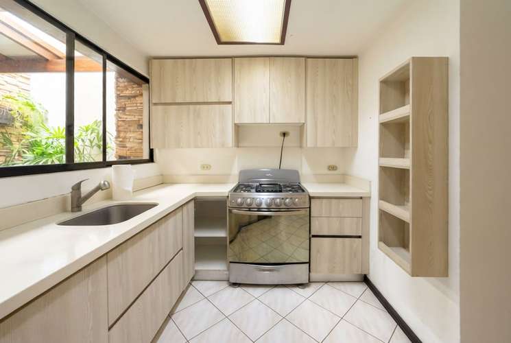 Casa Terra Stone en Alquiler, en Escazú - Imagen 3