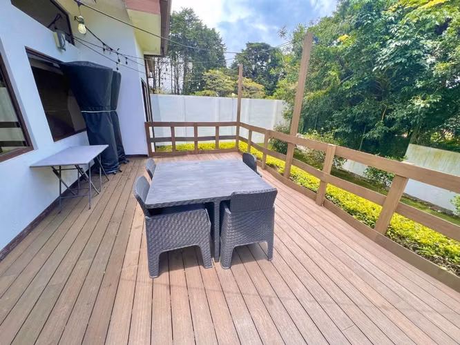 Se Vende Casa de Lujo 1 Planta | San Rafael de Heredia | 4 Hab + Oficinas