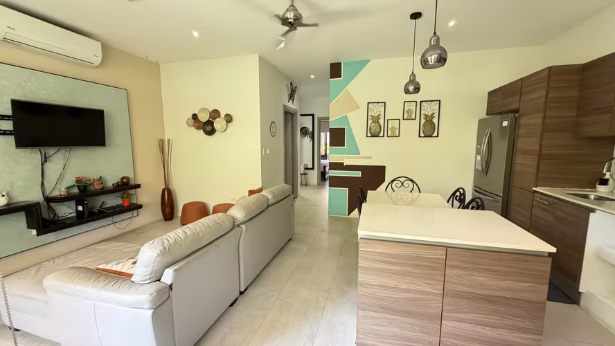 Venta apto moderno con terraza y jardín, Jacó, Garabito. (FE) - Imagen 4