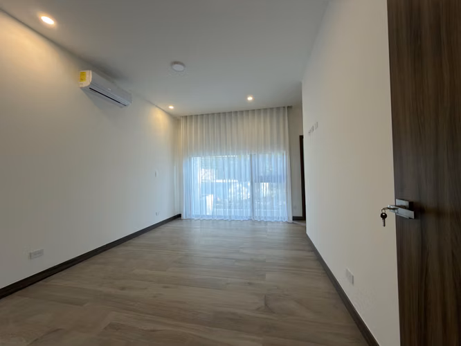 CONDOMINIO  PARA ESTRENAR EN SANTA ANA - Imagen 12