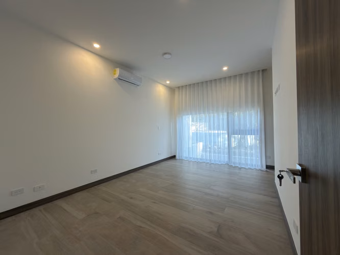 CONDOMINIO  PARA ESTRENAR EN SANTA ANA - Imagen 4