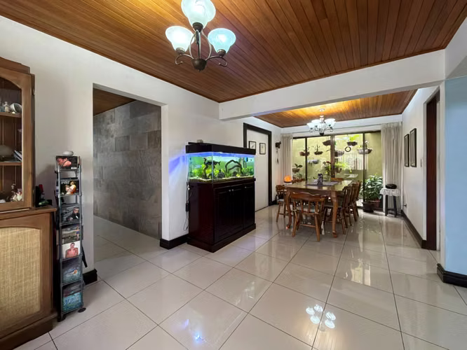 Venta de casa independiente en San Pedro Montes de Oca - Imagen 2