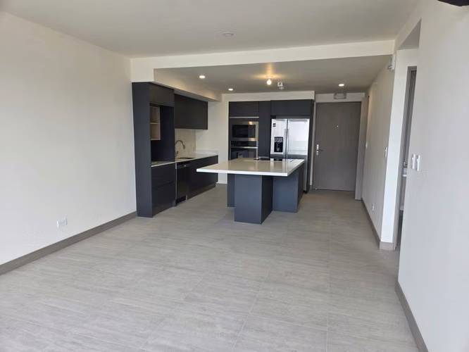 Se vende Apartamento en la exclusiva zona de Rohrmoser, Pavas - Imagen 10