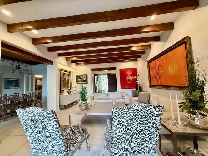 Casa en condominio para la venta en lindora con amplio jardín