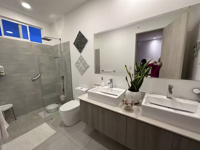 ALQUILER DE CASA FULL AMOBLADA EN CONDOMINIO LA ARBOLEDA EN BELÉN - Imagen 3