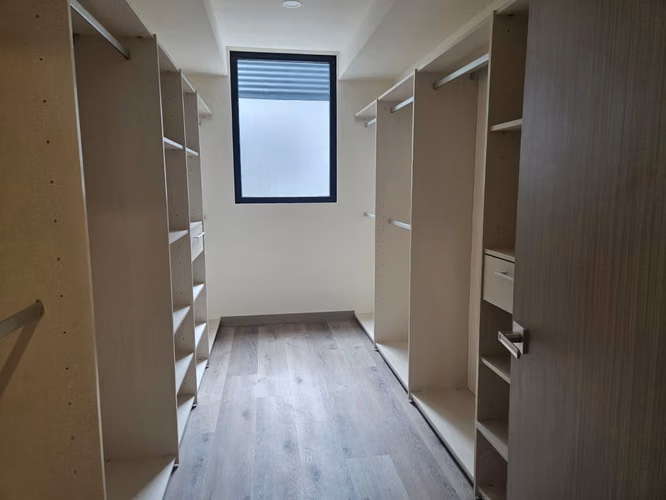 Se vende apartamento en Rohrmoser, Mata Redonda