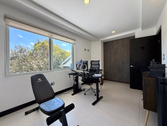 Se vende Casa en Santa Ana.