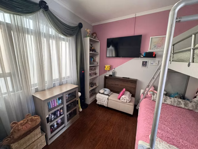 Venta de espectacular casa en condominio en Alajuelita -EU