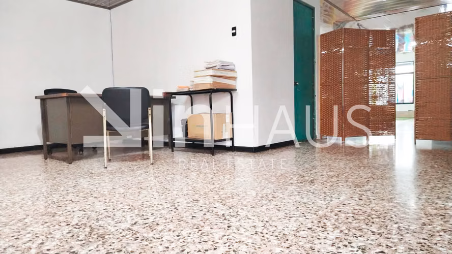 Propiedad en venta en San Sebastián, potencial para uso residencial o comercial AP