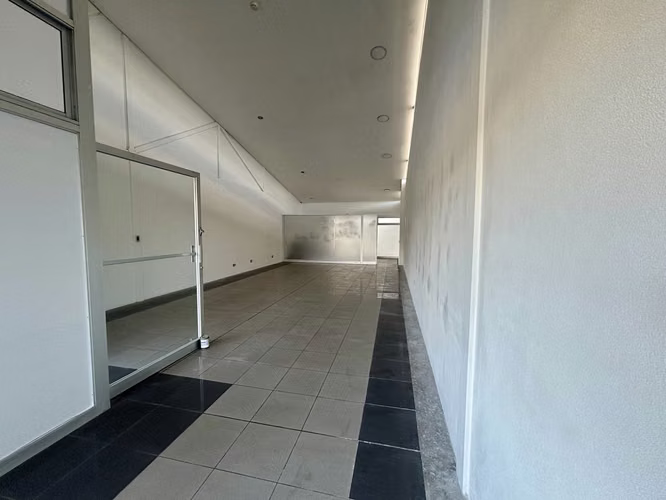 Alquiler de local comercial en Freses, Curridabat - Imagen 2