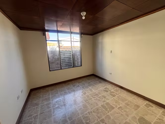 Alquiler de Propiedad en La Garita, Alajuela – A 200m del INCAE - Imagen 6