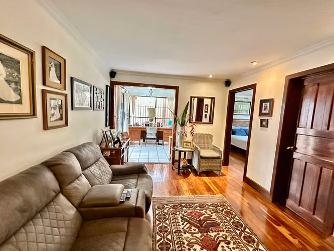 EN VENTA | Casa independiente de un nivel en Escazú - Imagen 13