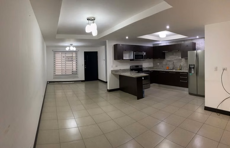 Venta casa Inversión Condominio Rio Oro Santa Ana