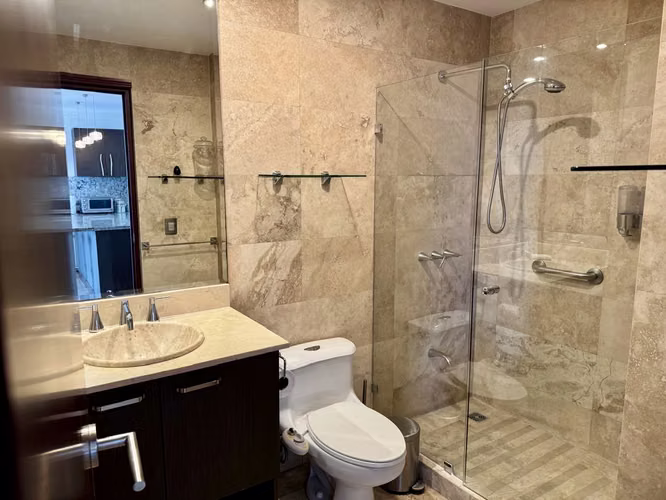 Apartamento amueblado en venta — Torres Paseo Colón | Listo para mudarse o invertir - Imagen 5