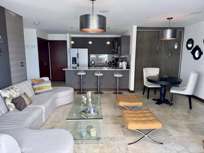 Apartamento amueblado en venta — Torres Paseo Colón | Listo para mudarse o invertir - Imagen 2