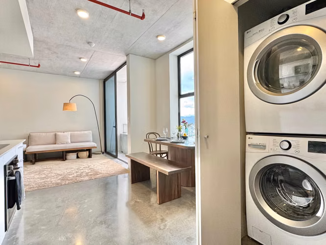 Apartamento de 2 habitaciones con vistas panorámicas en San José - Imagen 18