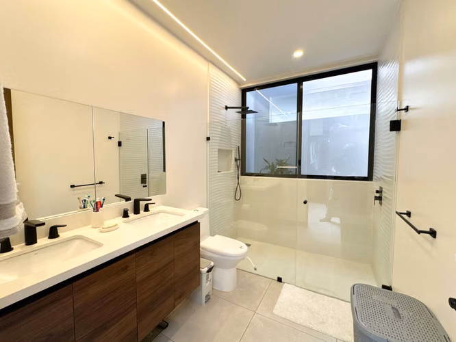VENTA DE CASA EN CARIARI, LOS ARCOS - Imagen 6