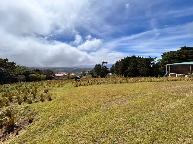 VENTA DE ESPECTACULAR LOTE EN SAN ISIDRO DE HEREDIA