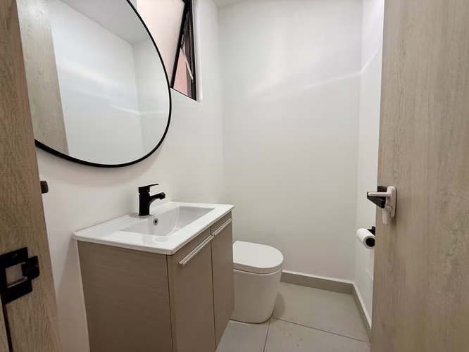 Casa nueva en Lindora para Alquiler SIN MUEBLES