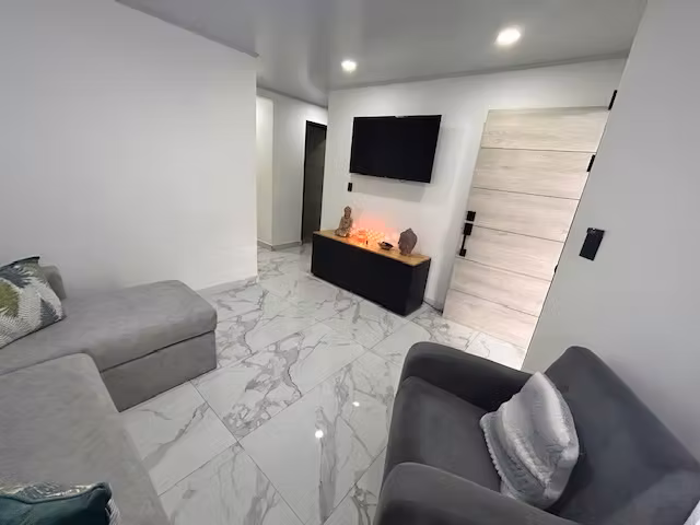 VENTA DE CASA DE UN PISO EN MERCEDES NORTE, HEREDIA